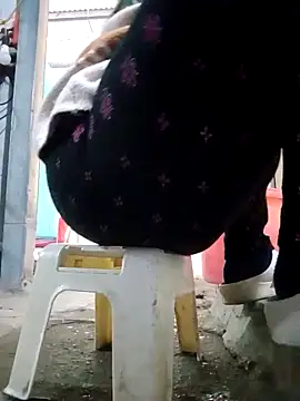 JasminePham online show from 01-01-25, 12:53