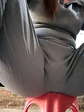 JasminePham online show from 03-03-25, 01:53