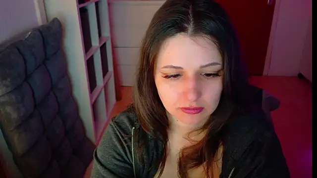 Snapshot of jenna-sxy19 chatting on 10-27-25, 11:58 jenna-sxy19 online show from 10-27-25, 11:58