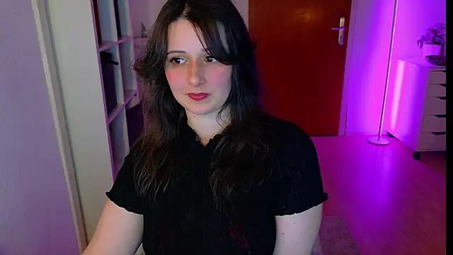 Snapshot of jenna-sxy19 chatting on 11-21-25, 05:55 jenna-sxy19 online show from 11-21-25, 05:55