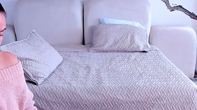 Snapshot of BridgetRodriguez chatting on 01-23-25, 03:32 BridgetRodriguez online show from 01-23-25, 03:32