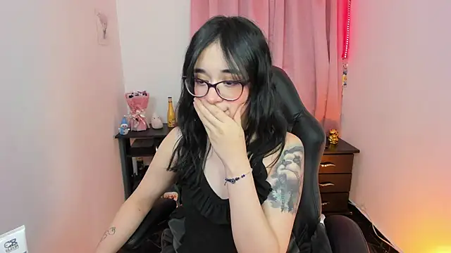 indra cam online show from 01-31-25, 10:20