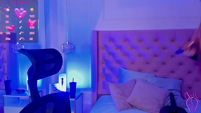 mia schwarz online show from 09-15-25, 04:45