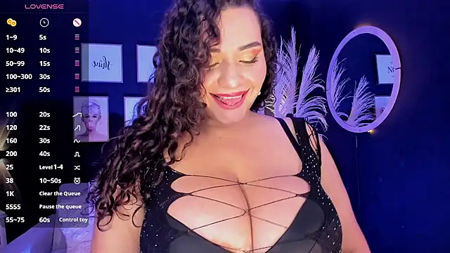 Snapshot of Keisha_west chatting on 09-20-25, 08:26 Keisha west online show from 09-20-25, 08:26