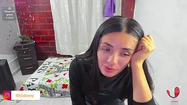 Snapshot of Megann_1410 chatting on 10-10-25, 12:53 Megann 1410 online show from 10-10-25, 12:53