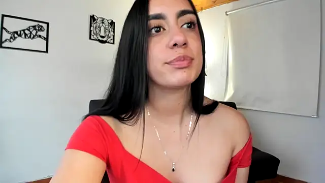 Snapshot of andy_turner chatting on 10-13-25, 08:53 andy turner online show from 10-13-25, 08:53