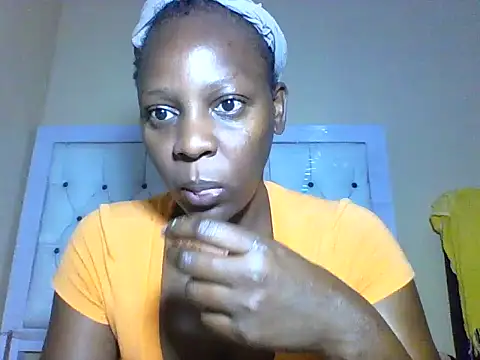 Snapshot of Sweet-piie chatting on 02-28-25, 05:15 Sweet-piie online show from 02-28-25, 05:15