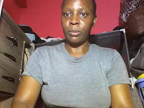 Snapshot of Sweet-piie chatting on 11-05-25, 06:19 Sweet-piie online show from 11-05-25, 06:19