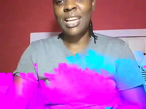 Snapshot of Sweet-piie chatting on 11-11-25, 02:17 Sweet-piie online show from 11-11-25, 02:17