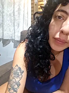 Snapshot of Sweet-diamondxxx chatting on 03-21-26, 11:59 Sweet-diamondxxx online show from 03-21-26, 11:59