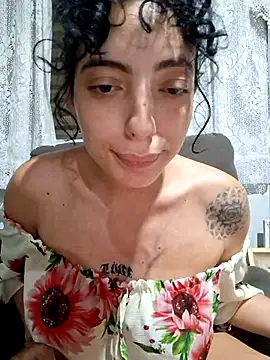 Snapshot of Sweet-diamondxxx chatting on 03-27-26, 12:05 Sweet-diamondxxx online show from 03-27-26, 12:05