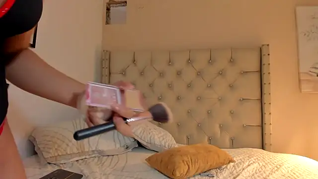 vanesasexyhot21 online show from 02-03-26, 06:40