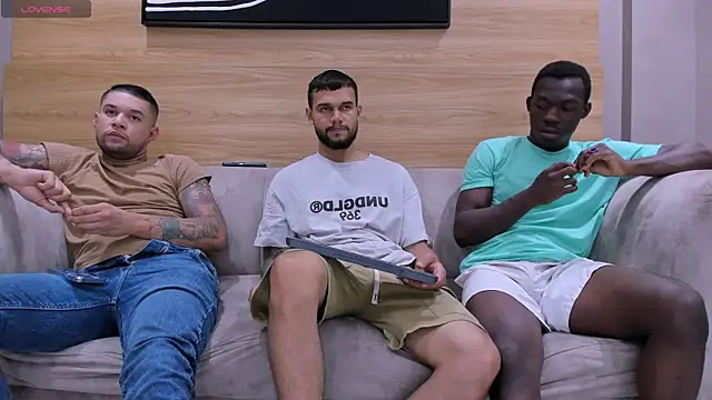 hot day online show from 10-14-25, 07:47