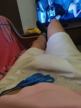 Snapshot of DelhiDick69 chatting on 06-01-26, 01:24 DelhiDick69 online show from 06-01-26, 01:24