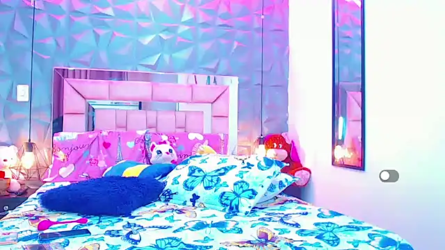 Snapshot of Doll_IvannaTs chatting on 03-20-25, 05:02 Doll IvannaTs online show from 03-20-25, 05:02