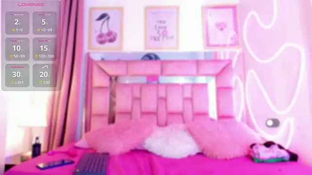 Snapshot of Doll_IvannaTs chatting on 02-14-26, 10:39 Doll IvannaTs online show from 02-14-26, 10:39