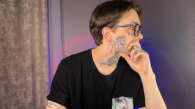 anahori  simon online show from 01-14-25, 02:22