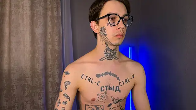 anahori  simon online show from 01-18-25, 07:49