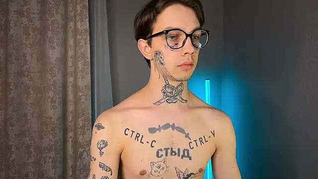 anahori  simon online show from 01-18-25, 04:21