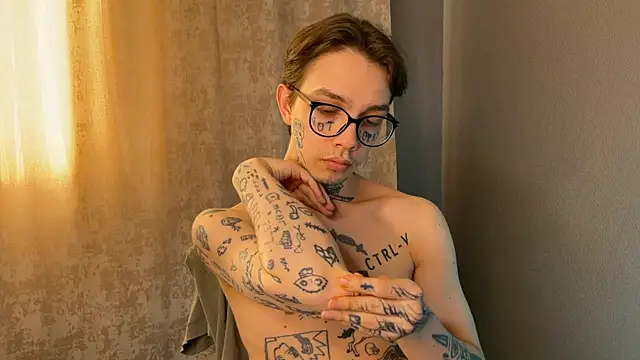 anahori  simon online show from 02-09-25, 01:25