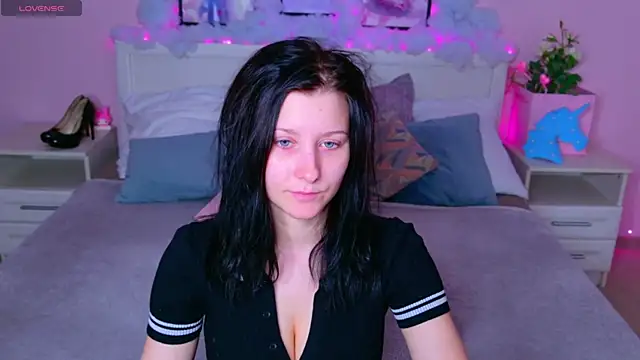 SarahStanley online show from 03-05-25, 09:05