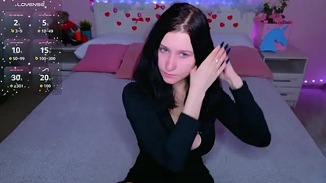 SarahStanley online show from 02-26-26, 04:06