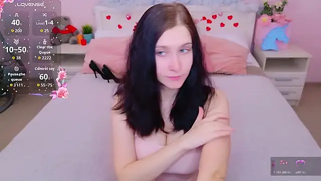 SarahStanley online show from 04-09-26, 04:12