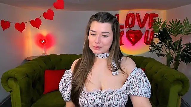 Snapshot of _Sun_Shy_ chatting on 02-13-25, 04:17 Sun Shy online show from 02-13-25, 04:17