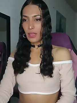 Snapshot of Lanna_hott_ chatting on 05-12-26, 09:23 Lanna hott online show from 05-12-26, 09:23