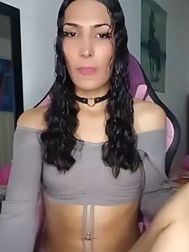 Snapshot of Lanna_hott_ chatting on 05-16-26, 08:18 Lanna hott online show from 05-16-26, 08:18