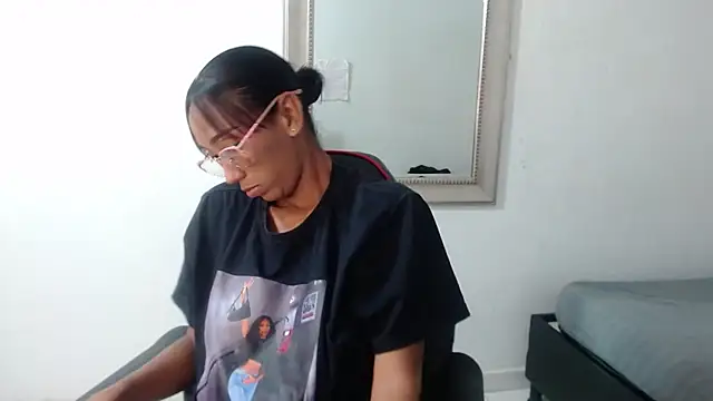 ZashaRomero online show from 12-10-24, 03:52