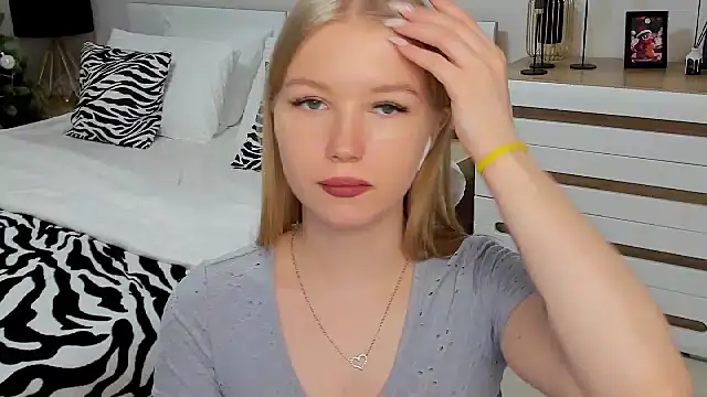 shy  lady online show from 12-16-24, 02:27