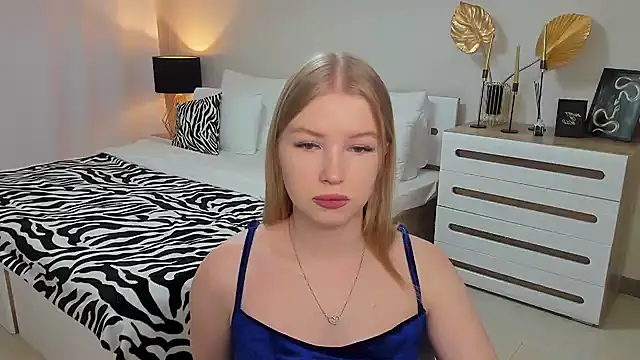 shy  lady online show from 02-22-25, 06:19