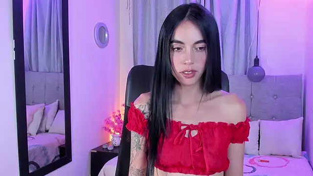 Snapshot of samy_lewis chatting on 01-23-25, 02:23 samy lewis online show from 01-23-25, 02:23