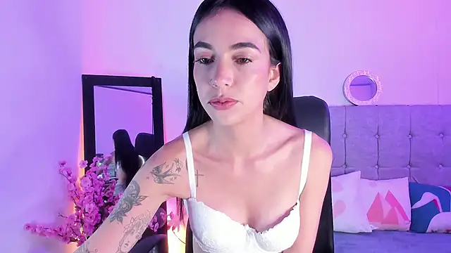 Snapshot of samy_lewis chatting on 03-07-25, 10:56 samy lewis online show from 03-07-25, 10:56