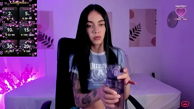 Snapshot of samy_lewis chatting on 09-21-25, 11:06 samy lewis online show from 09-21-25, 11:06