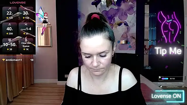 AriaGray online show from 10-13-25, 01:33