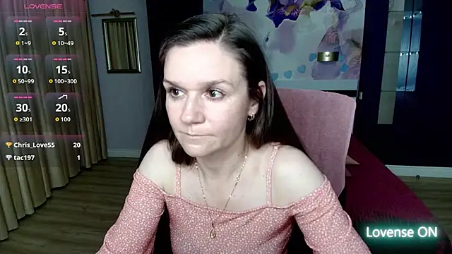 AriaGray online show from 04-10-26, 02:06