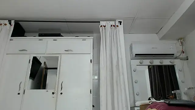 Snapshot of marcella6 chatting on 01-30-25, 02:04 marcella6 online show from 01-30-25, 02:04