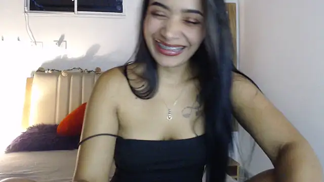 sabrina brunette online show from 06-19-26, 04:28