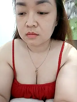 VyOanh2K online show from 03-15-25, 05:37