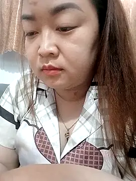 VyOanh2K online show from 10-04-25, 06:44