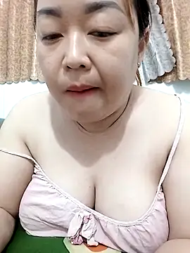 VyOanh2K online show from 02-24-26, 03:54