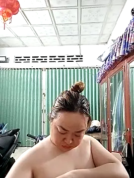 VyOanh2K online show from 03-13-26, 03:18