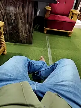 Snapshot of biharihotlund chatting on 02-27-25, 04:52 biharihotlund online show from 02-27-25, 04:52