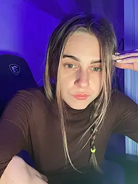 GraceTorrez online show from 02-04-25, 04:29