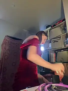 GraceTorrez online show from 02-12-25, 01:06