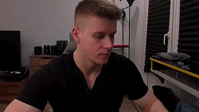 Bruno Banani online show from 03-22-25, 06:47