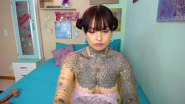 LolaRouse online show from 12-06-24, 10:52