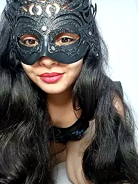 Snapshot of meral21 chatting on 11-01-25, 10:01 meral21 online show from 11-01-25, 10:01